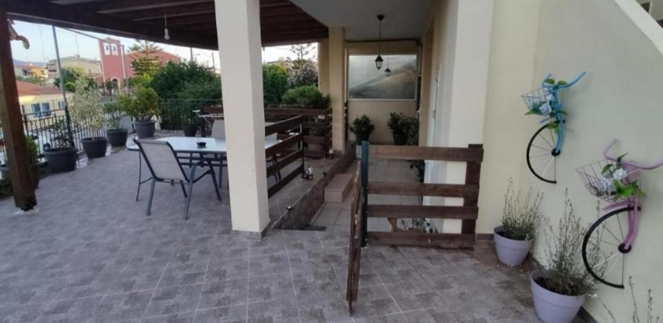 Peters Apartment Corfu (city) Екстериор снимка