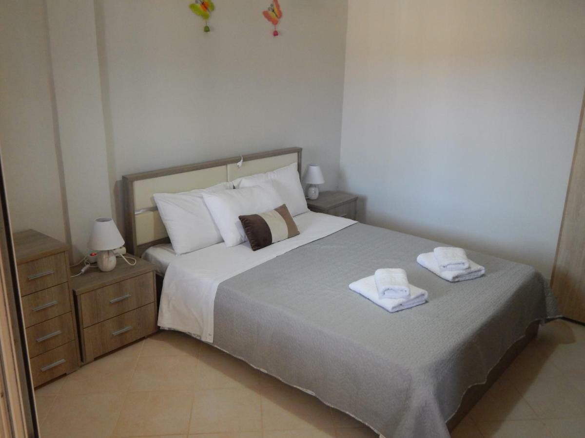 Peters Apartment Corfu (city) Екстериор снимка