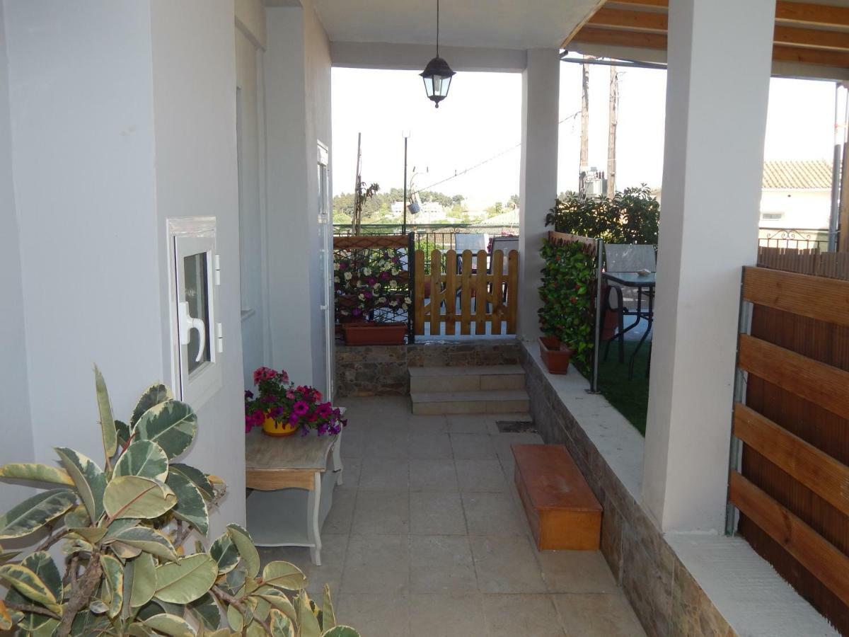 Peters Apartment Corfu (city) Екстериор снимка