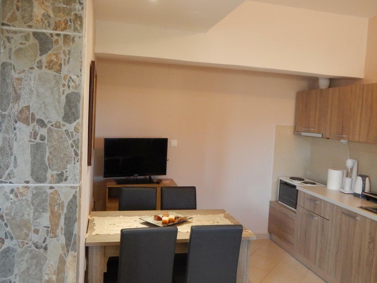 Peters Apartment Corfu (city) Екстериор снимка