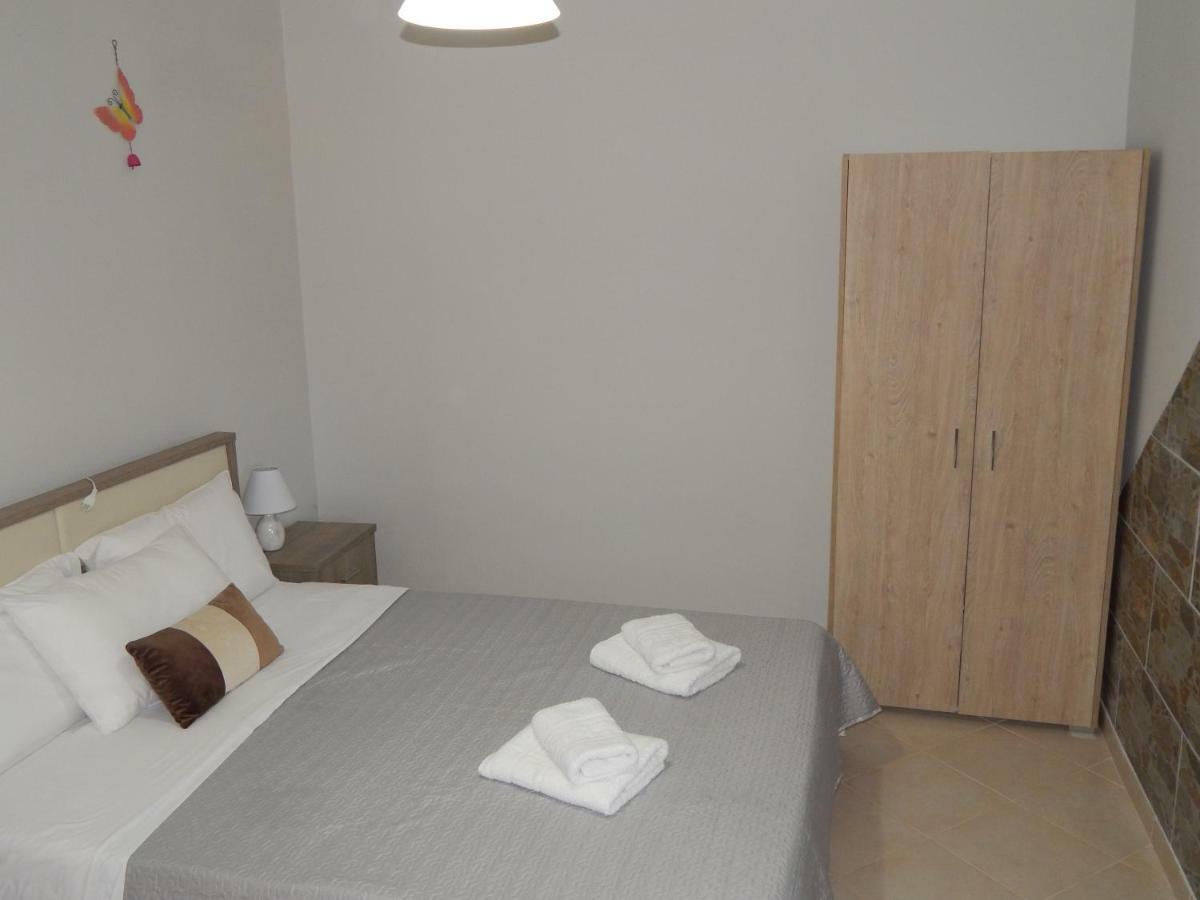 Peters Apartment Corfu (city) Екстериор снимка