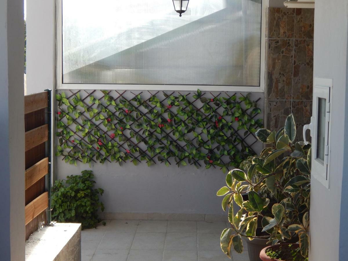 Peters Apartment Corfu (city) Екстериор снимка