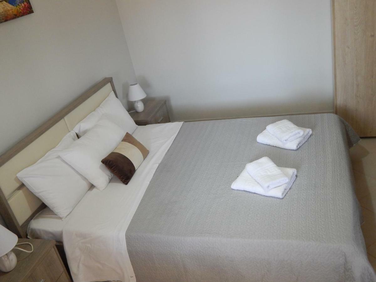 Peters Apartment Corfu (city) Екстериор снимка