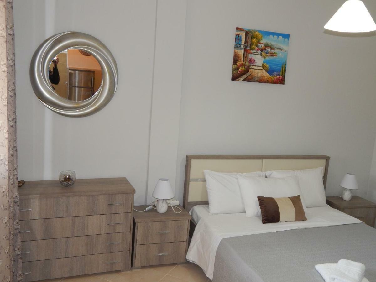 Peters Apartment Corfu (city) Екстериор снимка