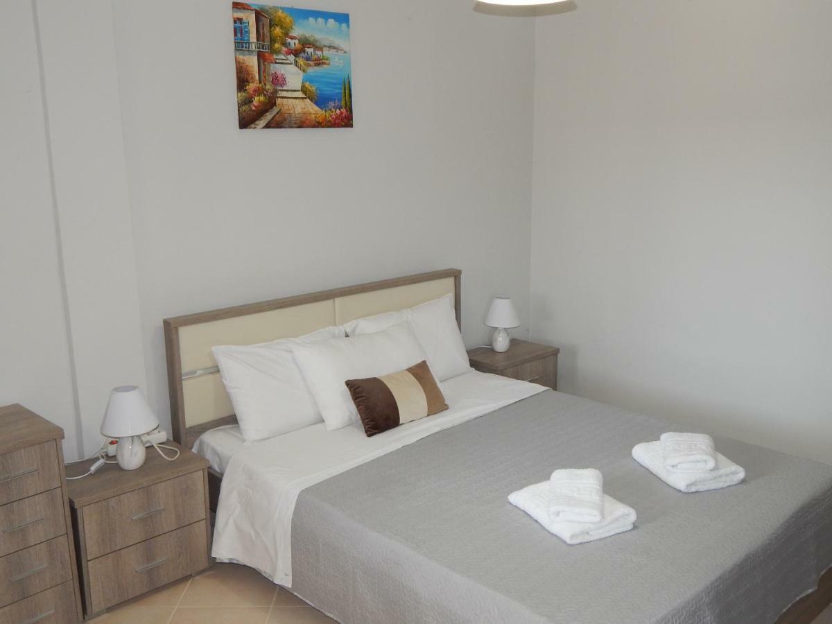 Peters Apartment Corfu (city) Екстериор снимка
